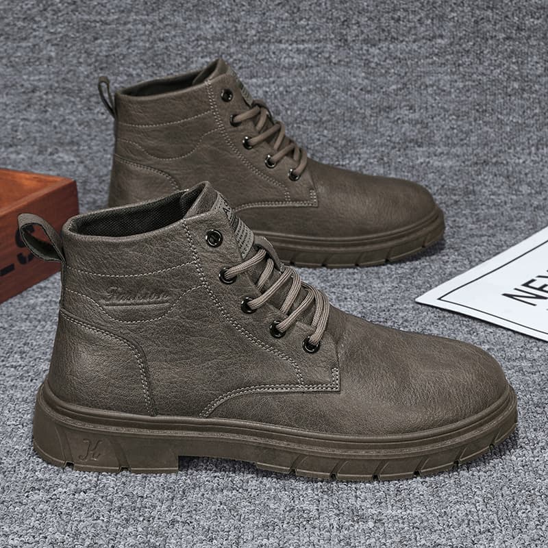 ハイカットスニーカー 定番 クール シンプル 高級感 かっこいい 厚底ソール クッション性 スタイリッシュ ビジネス 歩きやすい 通勤