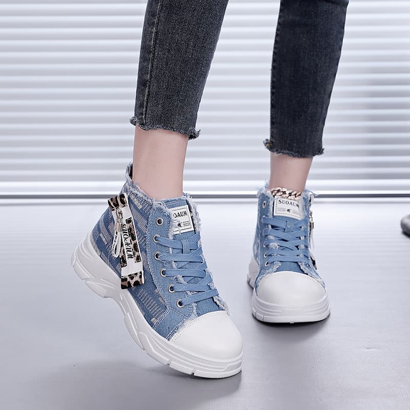 ハイカットスニーカー ダメージデニム 厚底ソール カジュアル デイリーコーデ スタイルアップ かわいい 学校 日常使い 履きやすい