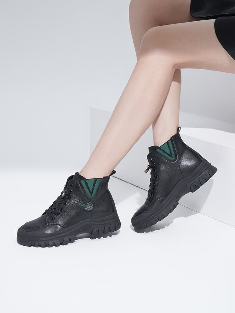 ハイカットスニーカー 人気 クール シンプル かわいい 綺麗 スタイリッシュ きれいめ オールシーズン 軽量 履きやすい 歩きやすい