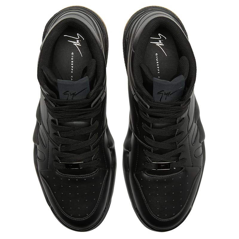 ハイカットスニーカー クッション性 グリップ力 通勤 会社 すべりにくい 快適歩行 レースアップ クール 高級感 痛くならない 耐滑