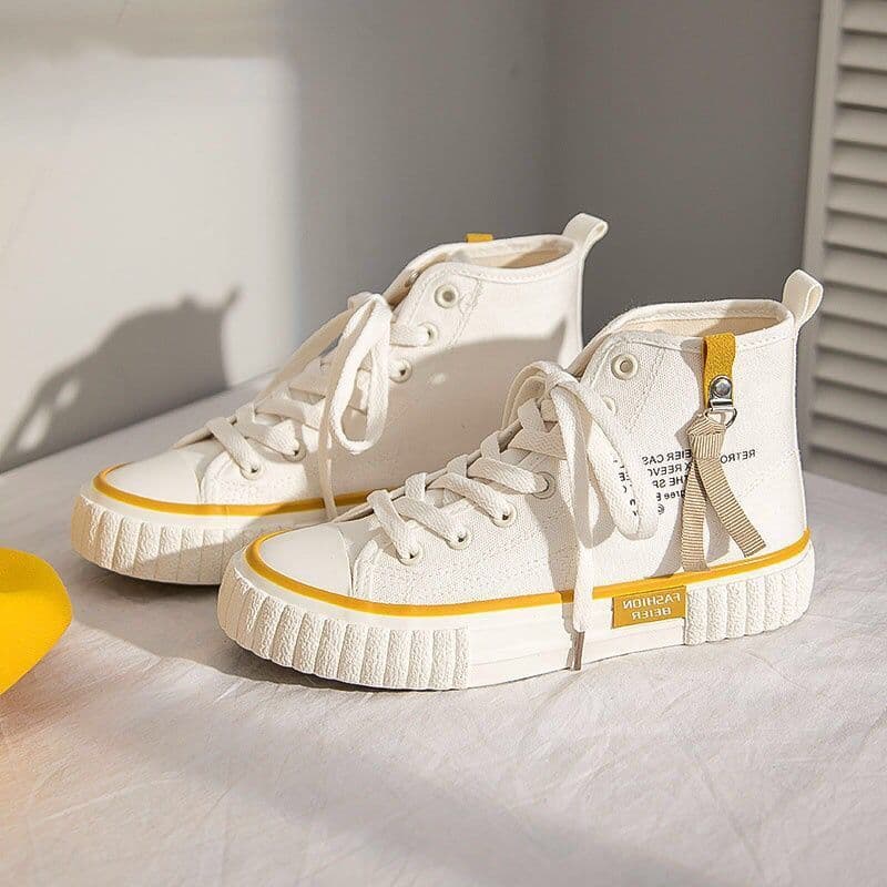 ハイカットスニーカー 定番 カジュアル スタイルアップ おしゃれ シンプル かわいい オールシーズン 履きやすい 歩きやすい 安定感