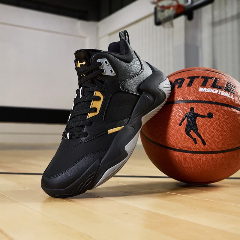 ハイカットスニーカー バスケット 安定性 衝撃吸収性 すべりにくい かっこいい 痛くならない 疲れにくい 通気性 スポーツ デイリーユース