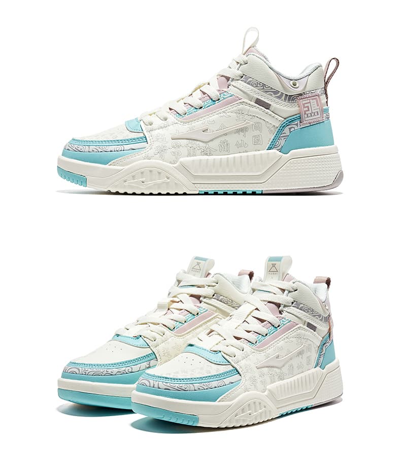 ハイカットスニーカー 和風模様入り 青白 スポーツ 存在感 ボリュームソール カジュアル 目立つ 通勤 通学 デイリーユース 履きやすい