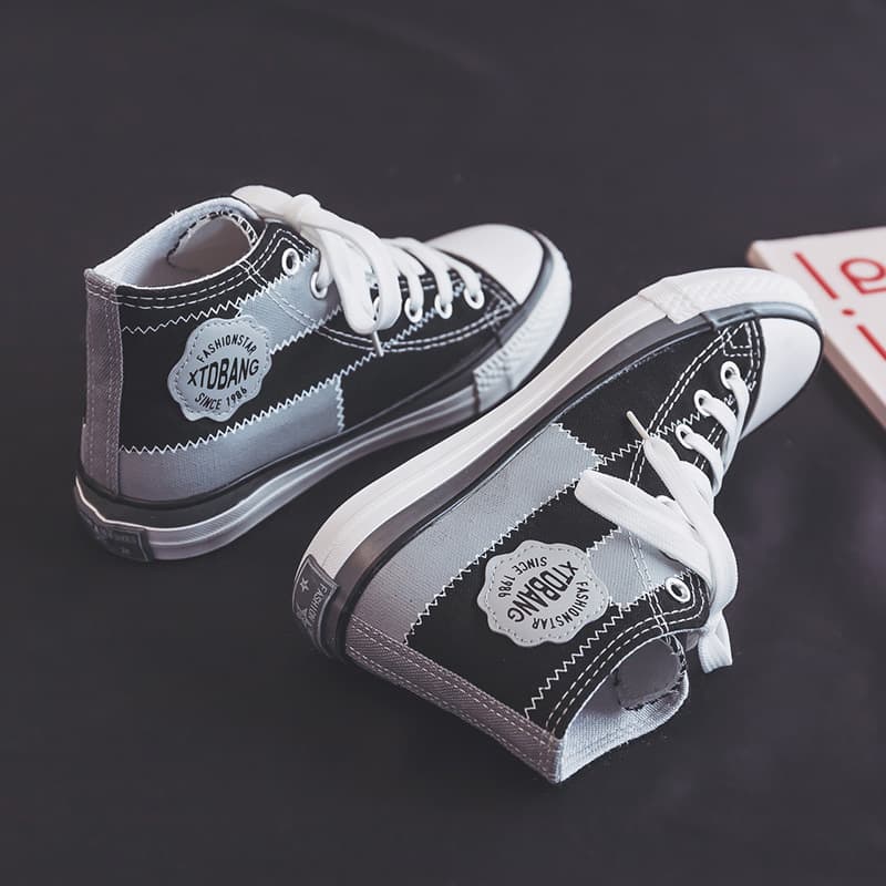 ハイカットスニーカー クッション性 厚底ソール カジュアル 履きやすい 歩きやすい シンプル かわいい デイリーユース 通学 学校