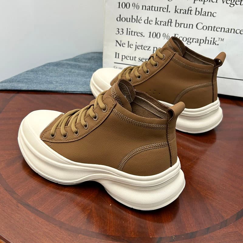 ハイカットスニーカー 厚底 スポーツ 履きやすい 厚底ソール 脚長効果 おしゃれ シンプル カジュアル きれいめコーデ クッション