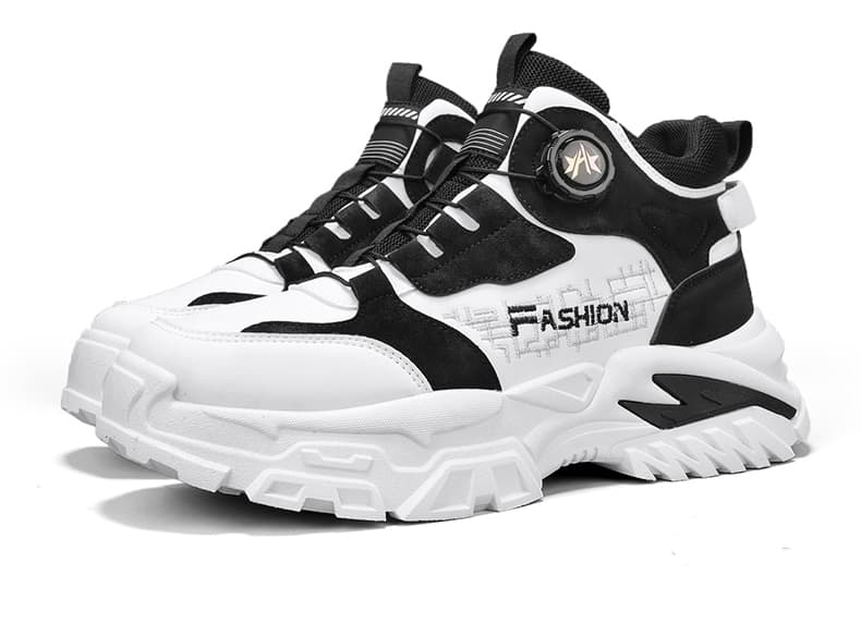 【ハイテク・アーバン】ダイヤル式フリーロック・ダッドスニーカー エクリュ×ダークブラウン | 多層パネル構造 ギザギザ・チャンキーソール ストリート・テックウェア