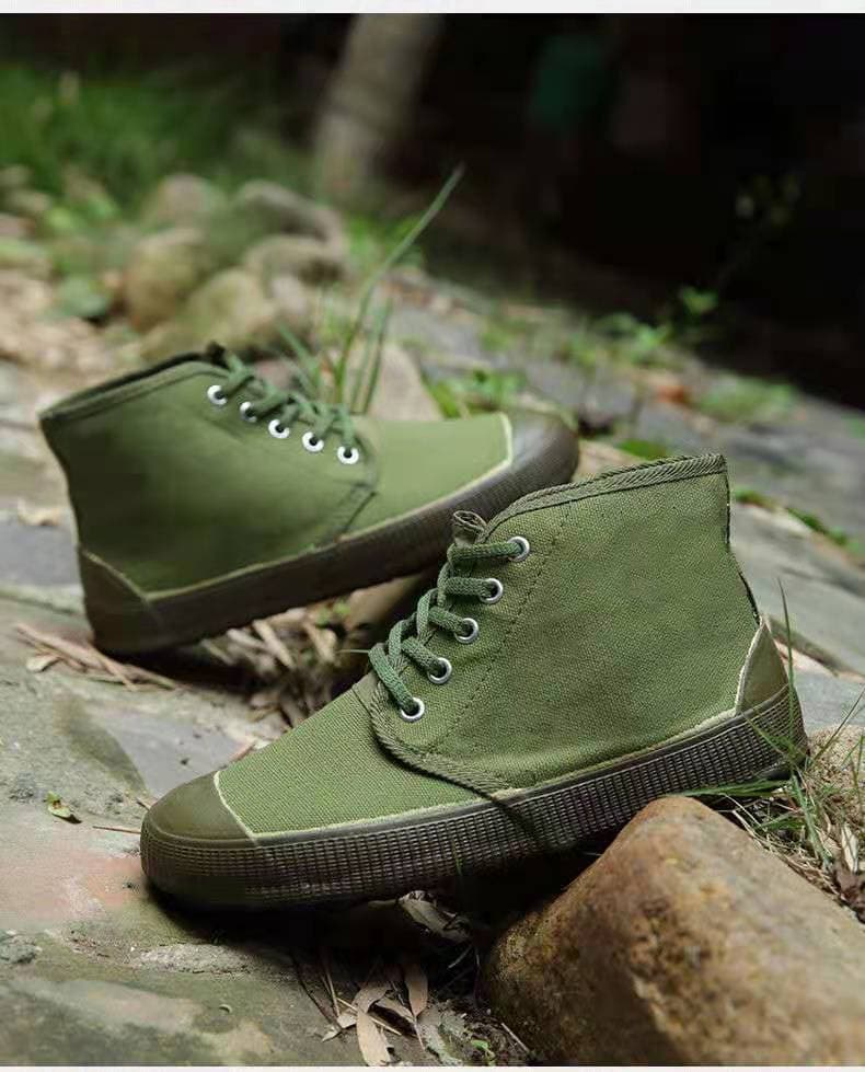 ハイカットスニーカー 日常使い アウトドア ハイキング 登山 トレッキング ウォーキング 耐滑 すべりにくい 快適歩行 履き心地