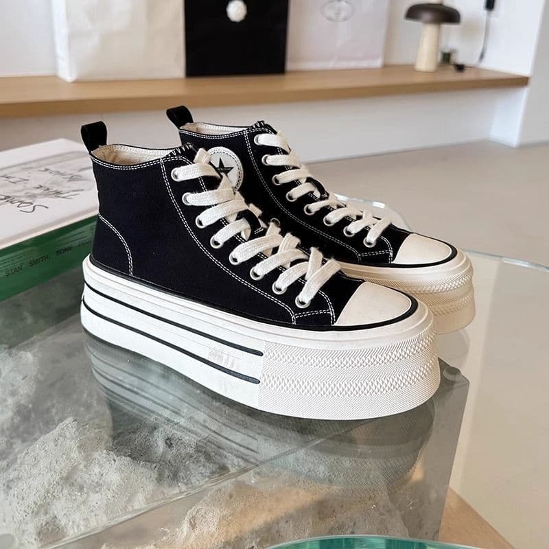 ハイカットスニーカー 定番 シンプル スタイリッシュ 厚底 安定感 キャンバス 身長アップ効果 キャンバス素材 歩きやすい 疲れにくい