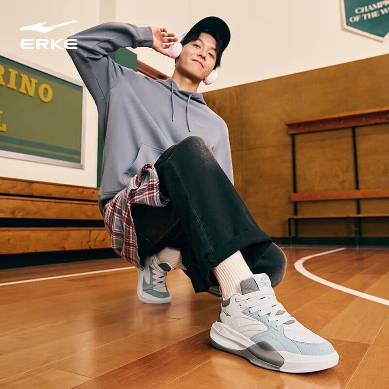 ハイカットスニーカー クッション クール 人気 軽量 スポーツ 安定感 ランニングスニーカー 通気性