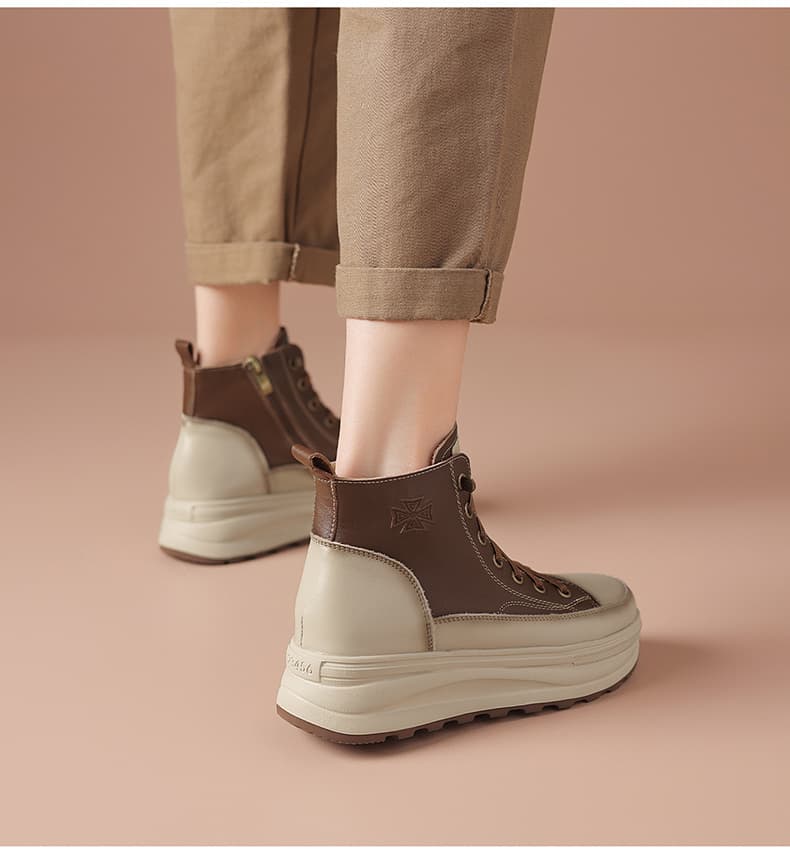 ハイカットスニーカー 本革 厚底 伸長効果 サイドジッパー 履きやすい デイリーコーデ おしゃれ スタイリッシュ きれいめ 高級感