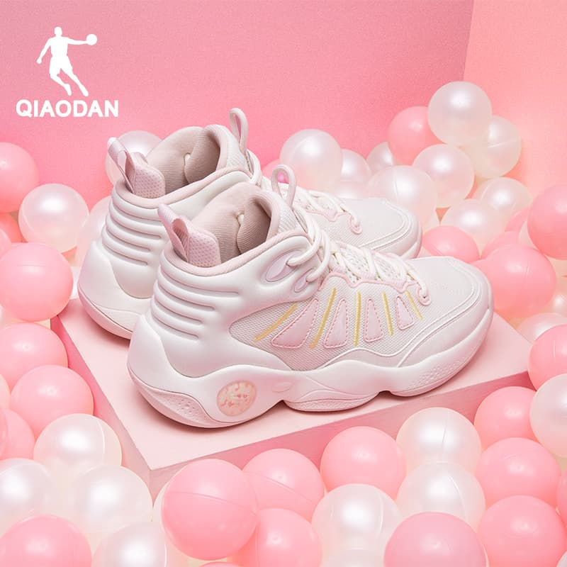 ハイカットスニーカー 美脚 クッション サポート力 安定感 疲れにくい 痛くならない スポーツ 通学 学校 部活 おしゃれ きれいめ