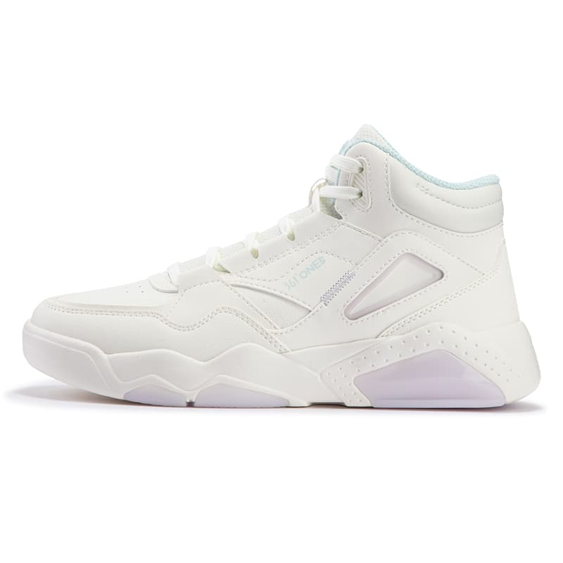 ハイカットスニーカー 定番 洗練された都会派 ハイカット スポーツシューズ 歩きやすい 軽量 シンプル クッション