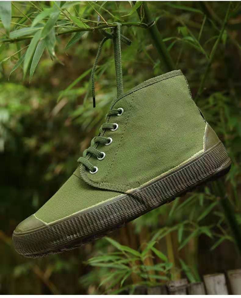 ハイカットスニーカー 日常使い アウトドア ハイキング 登山 トレッキング ウォーキング 耐滑 すべりにくい 快適歩行 履き心地