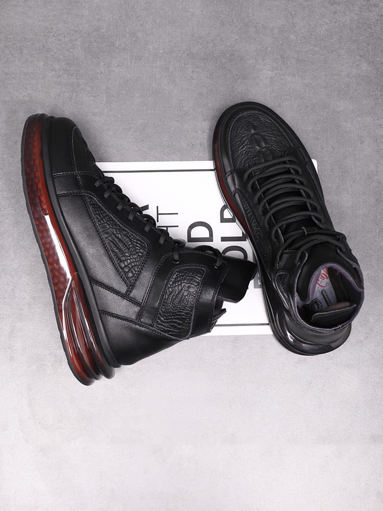 【ラグジュアリー・ストリート】ブラック・クロコダイル型押しスニーカー | ビジブルエアソール ハイカットデザイン 異素材レイヤード モード・カジュアル