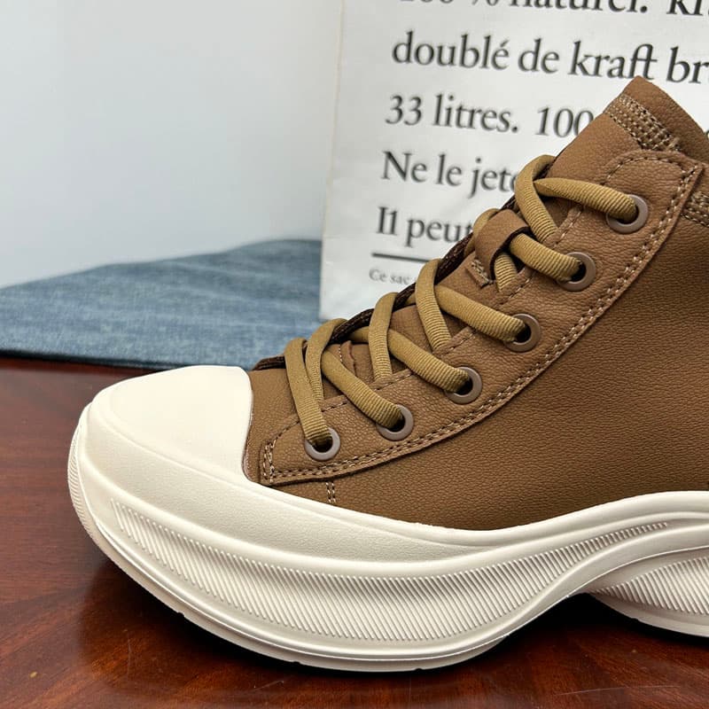 ハイカットスニーカー 厚底 スポーツ 履きやすい 厚底ソール 脚長効果 おしゃれ シンプル カジュアル きれいめコーデ クッション