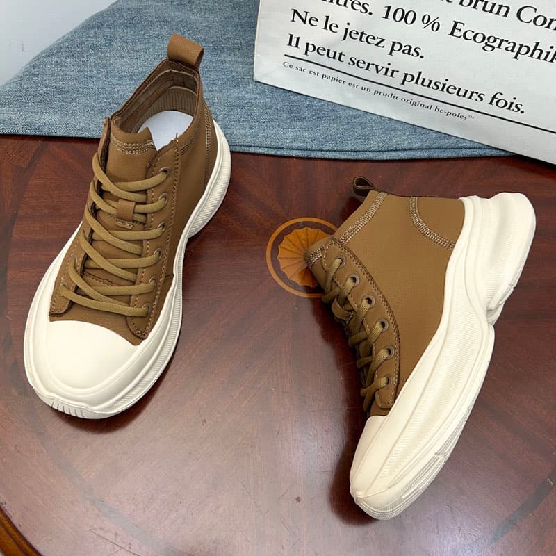 ハイカットスニーカー 厚底 スポーツ 履きやすい 厚底ソール 脚長効果 おしゃれ シンプル カジュアル きれいめコーデ クッション