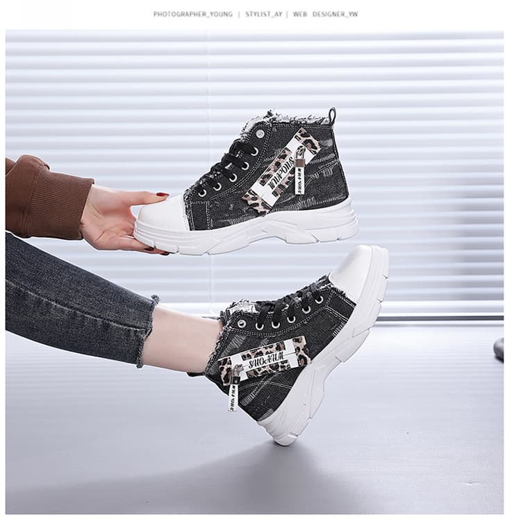 ハイカットスニーカー ダメージデニム 厚底ソール カジュアル デイリーコーデ スタイルアップ かわいい 学校 日常使い 履きやすい