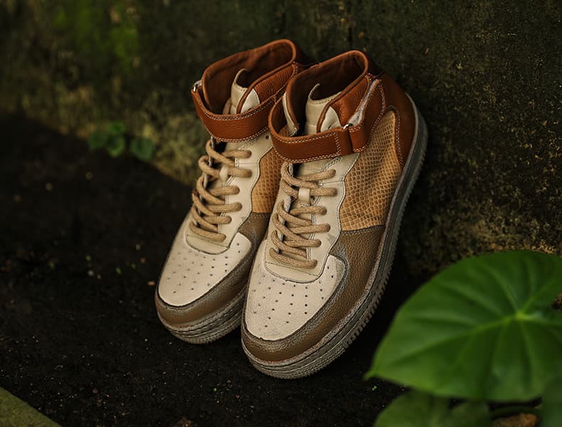 ハイカットスニーカー 定番 おしゃれ 職人魂 本革パッチワーク 高級感 ヴィンテージ加工 カジュアル かっこいい トレッキング 安定感