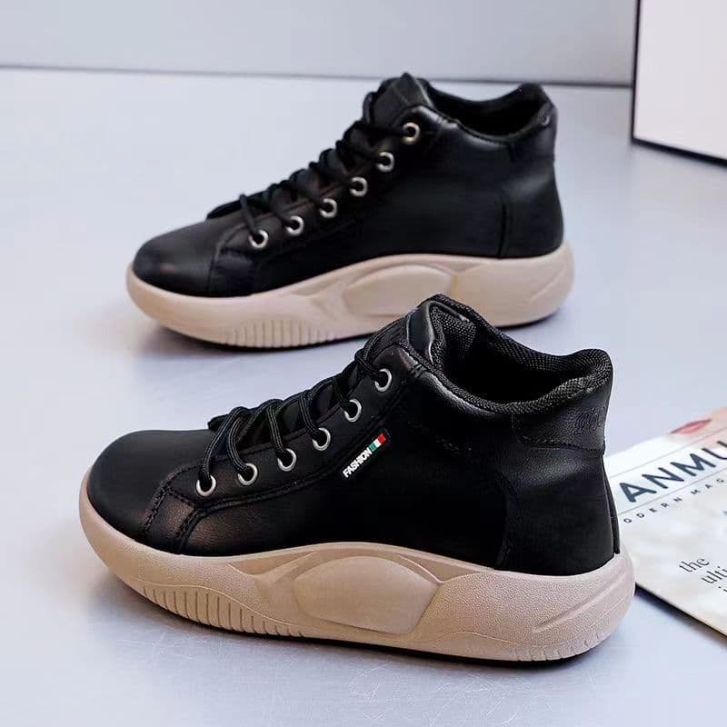 ハイカットスニーカー カジュアル シンプル かわいい スタイリッシュ きれいめ 厚底靴 デイリーユース 日常使い 疲れにくい 安定感